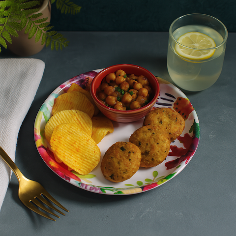 Small Plate (Border Flowers)
